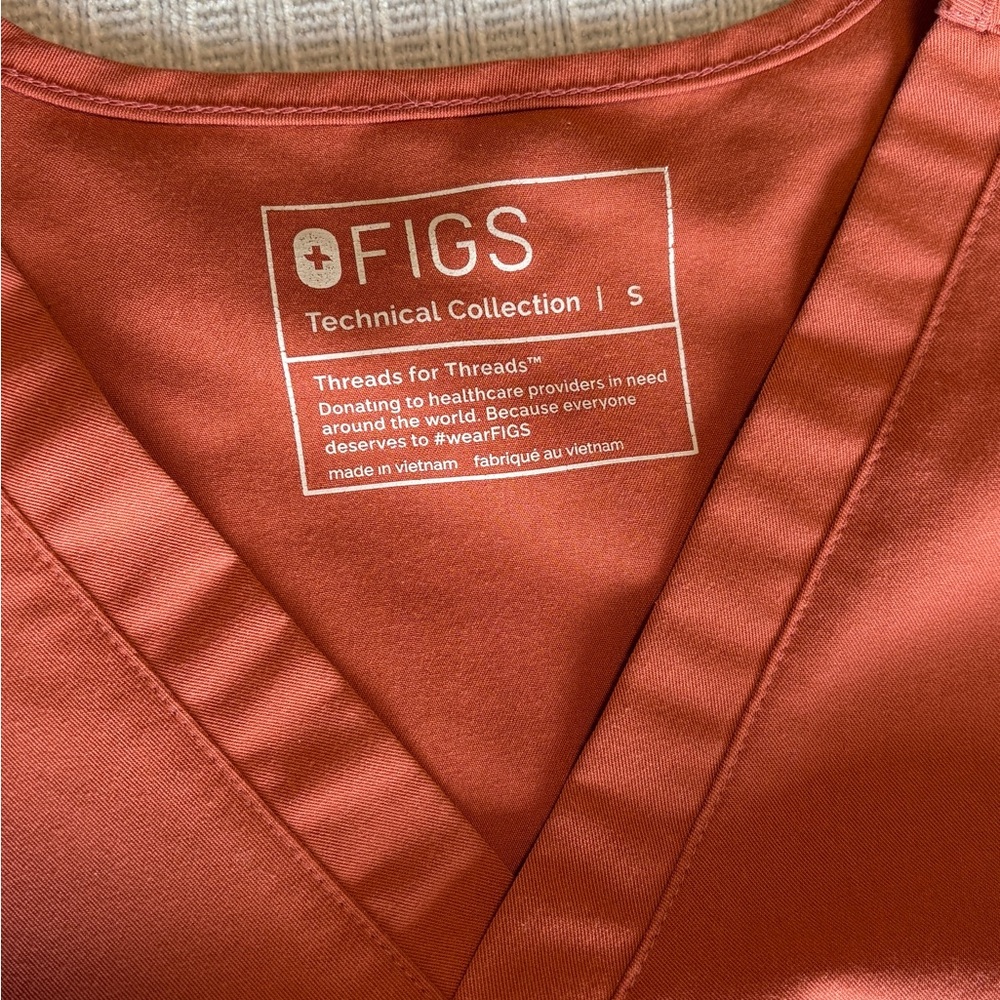 Figs Scrub Set - Picture 3 of 4